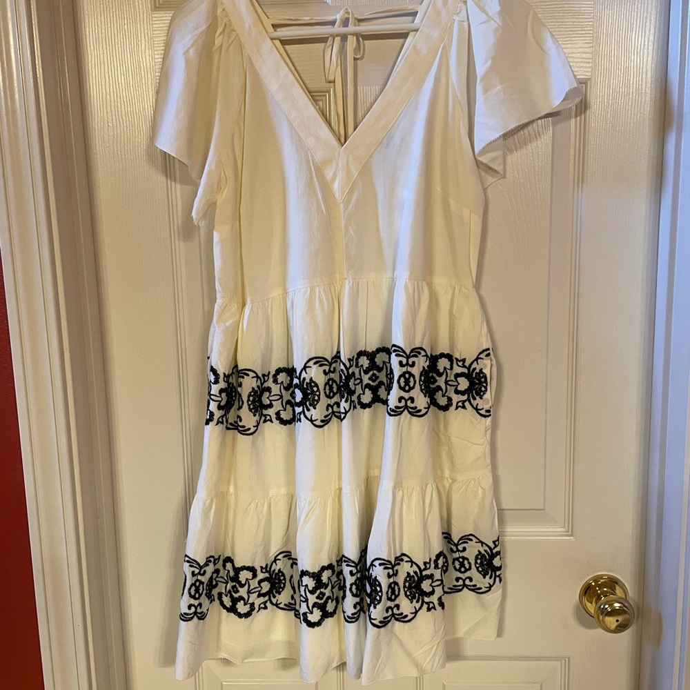 COPY - Brand new with tag.  White and Black Pleated Tiered Sundress
